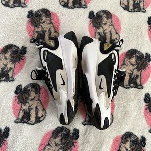 Nike Zoom 2000